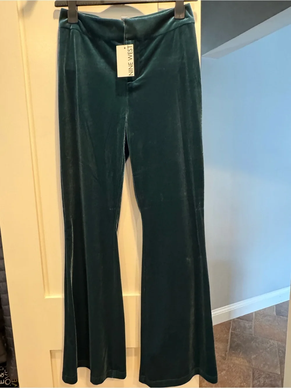 Nine West Velvet Blazer & Wide-Leg Pants Set w/ Mock Neck Pleated Top - Green